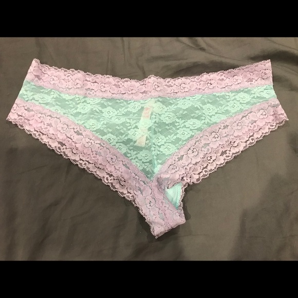 Women’s panties - Picture 1 of 3